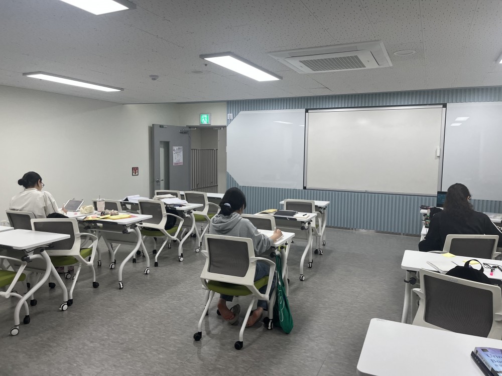 1745201492_1.jpeg