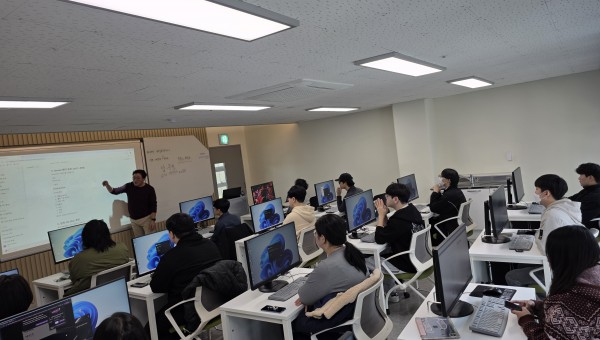 [2층 미디어 랩실 미디어랩실] 도심캠퍼스 교과 캐릭터상품개발