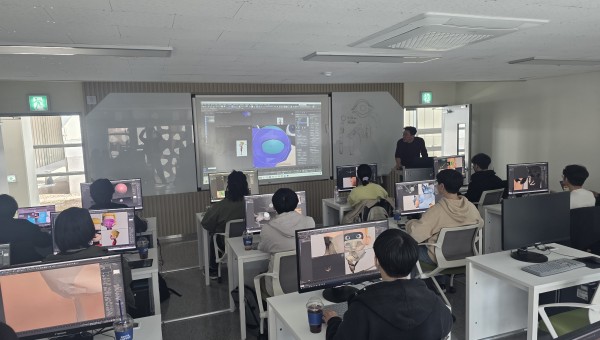 [2층 미디어 랩실 미디어랩실] 도심캠퍼스 교과 캐릭터상품개발