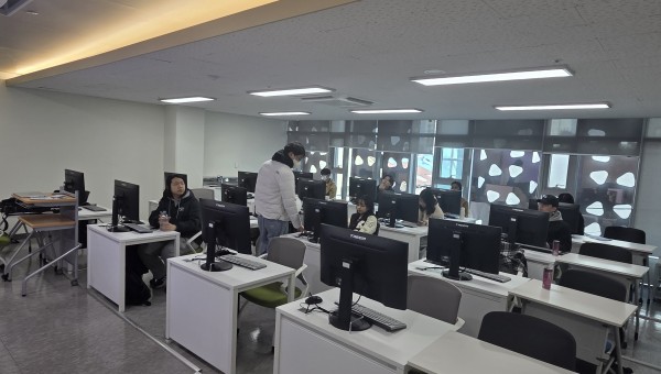 [2층 미디어 랩실 미디어랩실] 도심캠퍼스 교과운영(AI크리에이터워크샵)