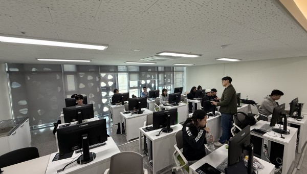 [2층 미디어 랩실 미디어랩실] 도심캠퍼스 교과운영(AI크리에이터워크샵)
