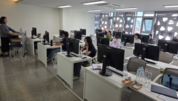 [2층 미디어 랩실 미디어랩실] 「Job Bridge : 인턴십 과정」 직무교육 2